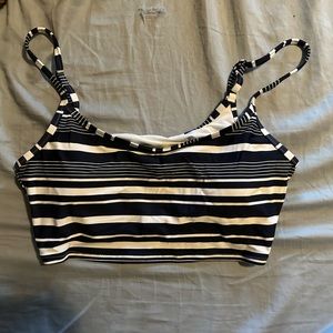 Arie bathing suit top